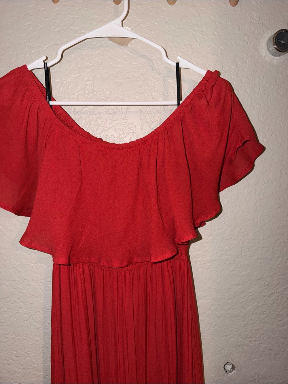 Forever 21 Red Off-Shoulder Maxi Dress